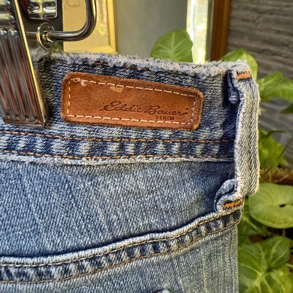 Y2K Eddie Bauer Bootleg Jeans, Vintage Wash, Mid-Rise, 33” Inseam, Size 12L - Picture 6 of 9